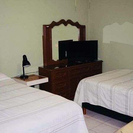 Brisas Del Caribe Suite Плая дел Кармен Екстериор снимка