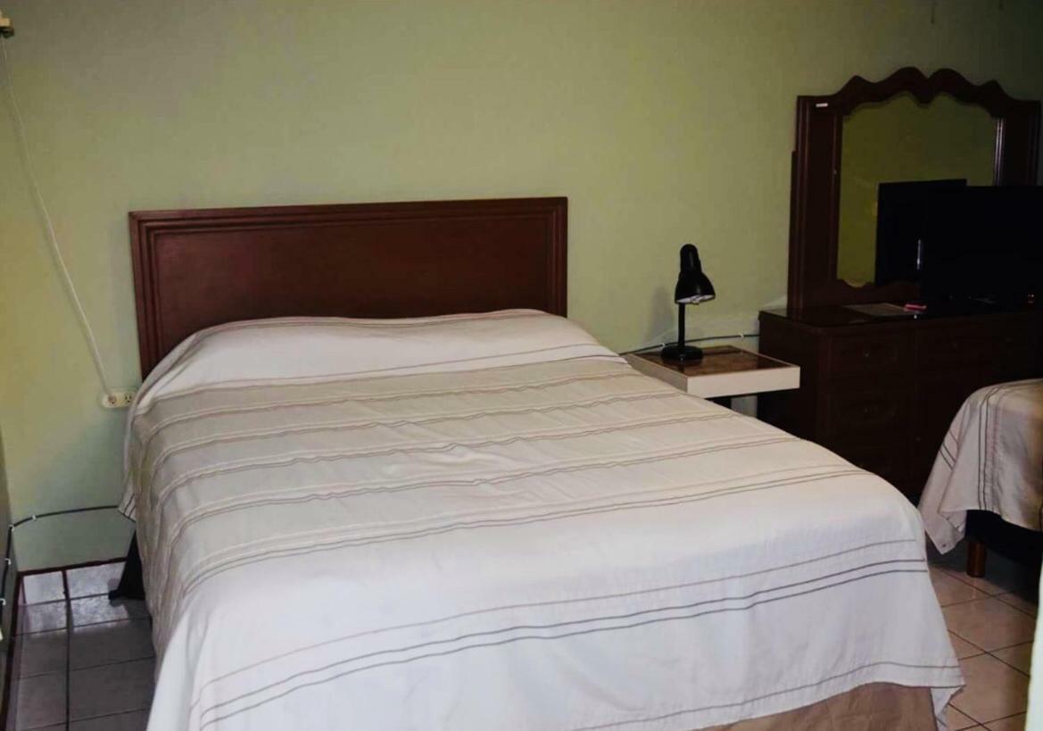 Brisas Del Caribe Suite Плая дел Кармен Екстериор снимка